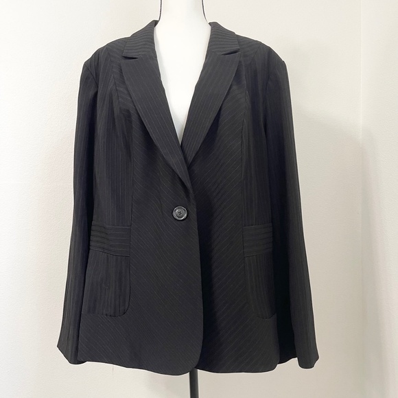 LANE BRYANT SIZE 26 Black Blazer. Long sleeve Pink pinstripe shawl collar Jacket - Picture 1 of 7